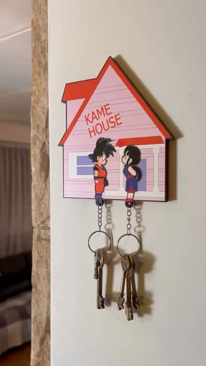 Decorative Wall Key Holder – Organized in Style