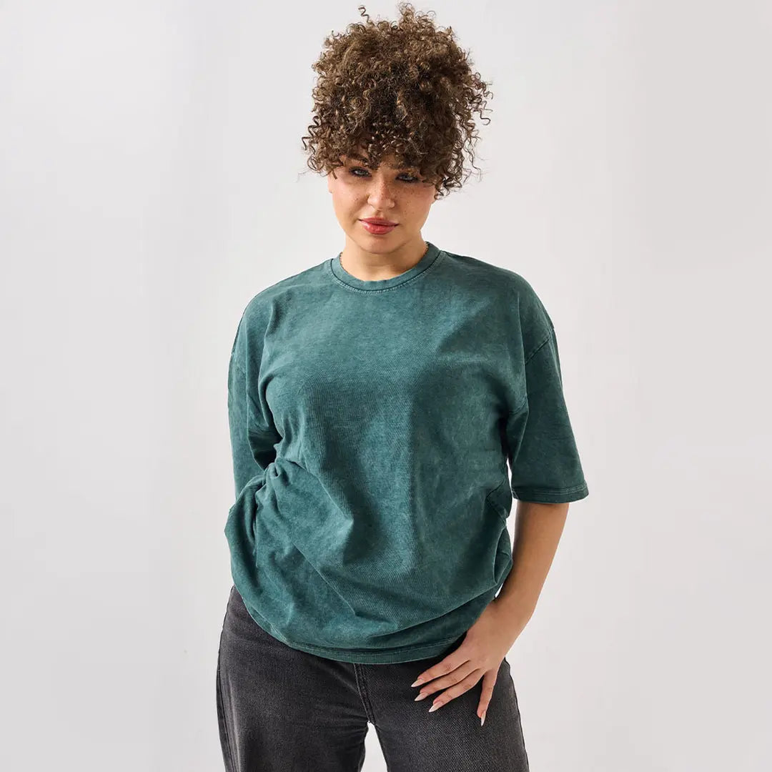 Print-on-demand washed T-shirt with high-quality print